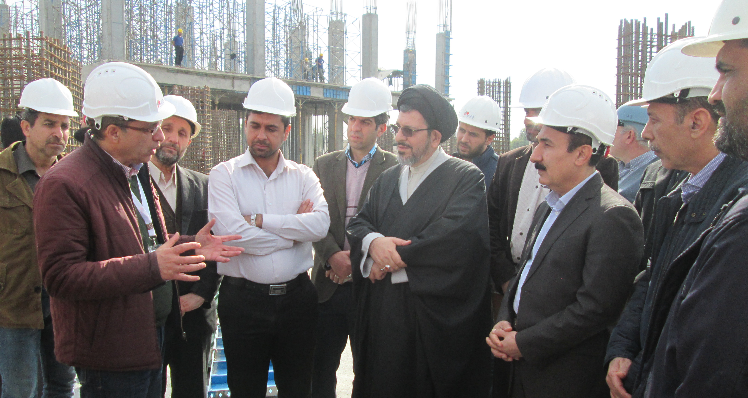  Dr.Paridar and Hujjat al-Islam Ghazi Dezfouli visted 400-bed hospital of Dezfoul project