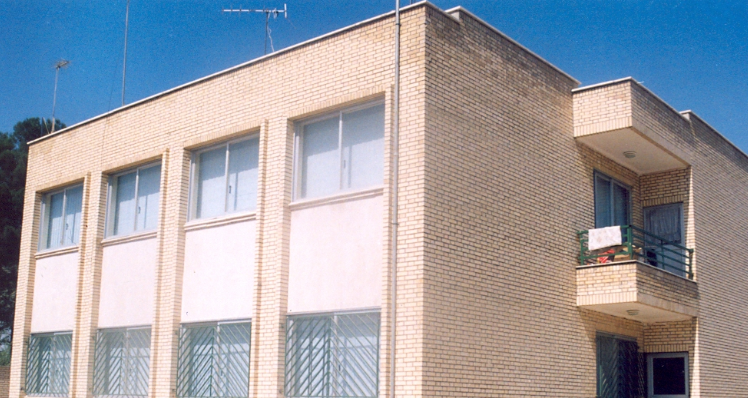 Administrative, Medical and Residential Complex in Kouhdasht